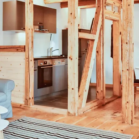 3 Bedroom Cozy Apartment In Nebra *