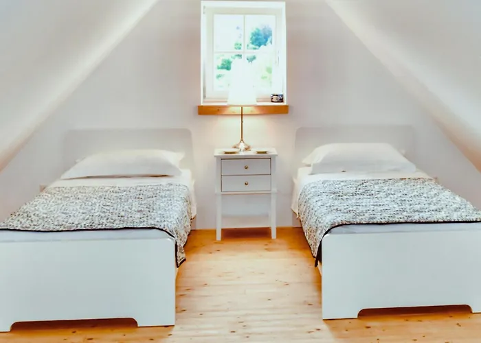 3 Bedroom Stunning In Апартаменты *